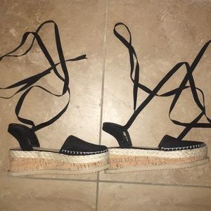 Black Flatform Espadrilles